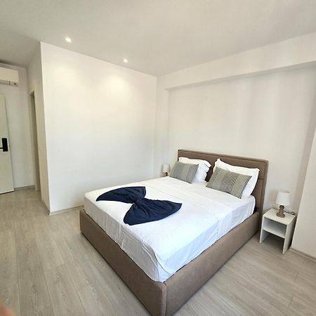 Hotel Veizi Himarë Exterior foto